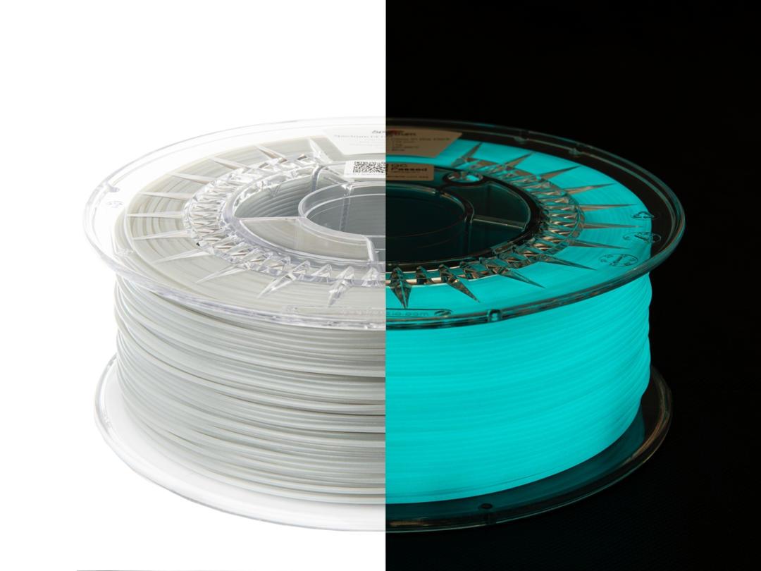Filament SPECTRUM / PETG / SVIETIACI V TME MODRÝ / 1,75mm / 1 kg