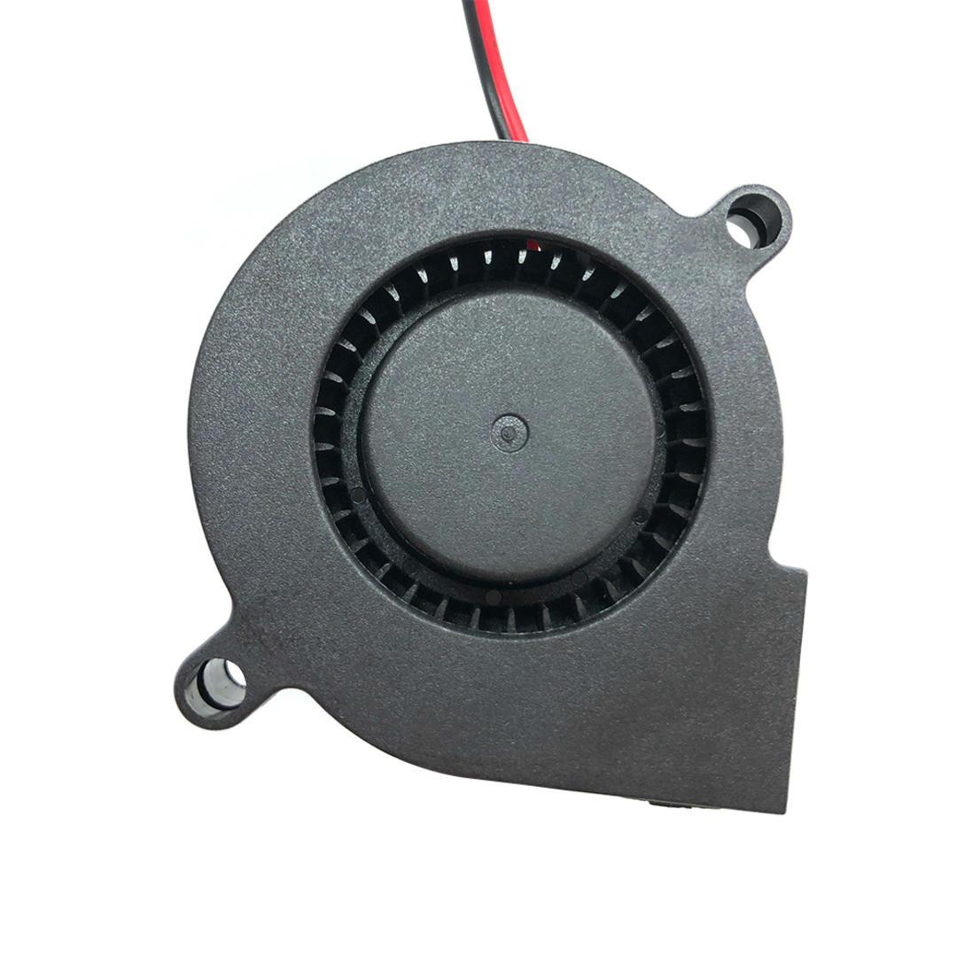 RADIÁLNY VENTILÁTOR 5015 12V